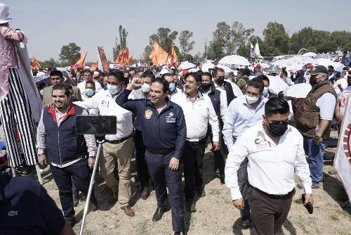 Enrique Vargas del Villar compromete apoyo incondicional a la clase trabajadora